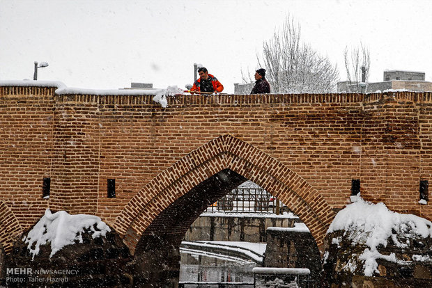 Ardebil under heavy snow