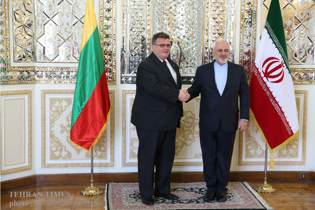 Zarif meets Lithuanian counterpart