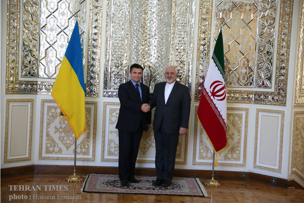 Iran, Ukraine FMs meet in Tehran