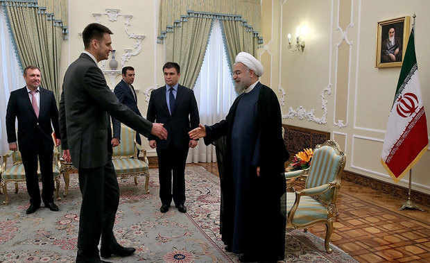 Rouhani meets Ukraine FM