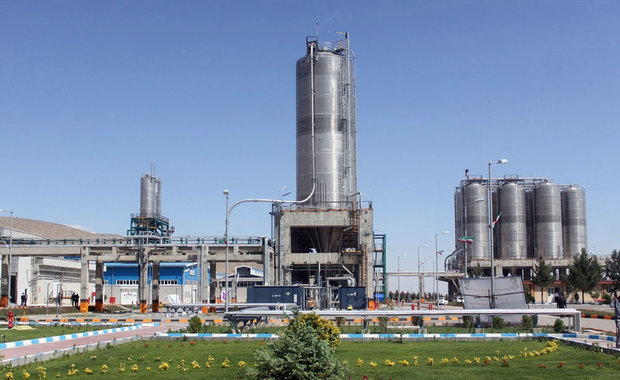Rouhani officially inaugurates Mahabad Petrochemical Complex