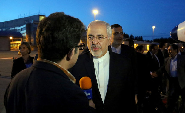 Zarif arrives in Oslo