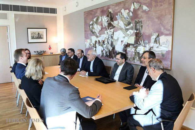 Iran, Norway FMs meet in Oslo