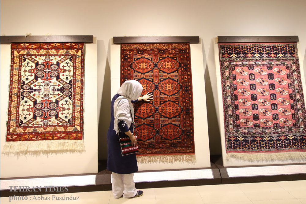 Tehran Times - Turkmen carpets, coming in eye-catching designs