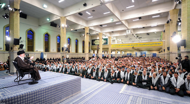Supreme Leader receives Basij commanders, forces