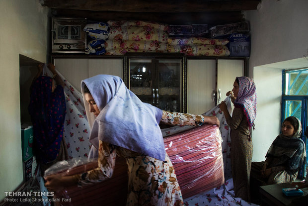 Vibrant wedding ceremonies in Turkmen Sahra