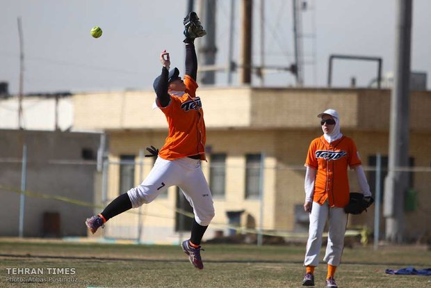 Iran women’s national softball team training