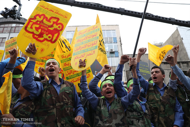 Iranians commemorate U.S. embassy takeover