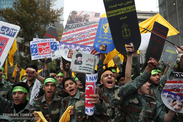 Iranians commemorate U.S. embassy takeover