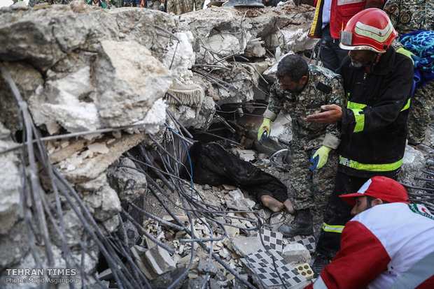 Kermanshah quake: tragedy, altruism, hope