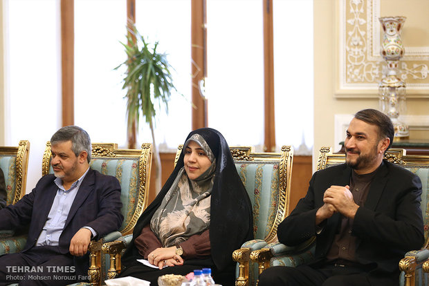 Iran's Larijani meets Boris Johnson