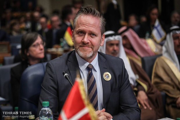 Iraq reconstruction conference held in Kuwait