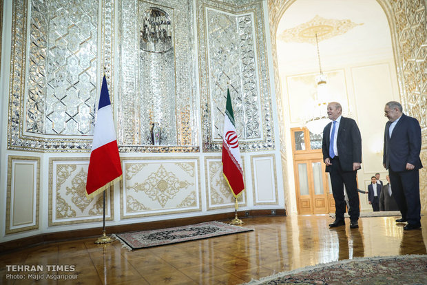 Iran's Zarif meets French counterpart in Tehran