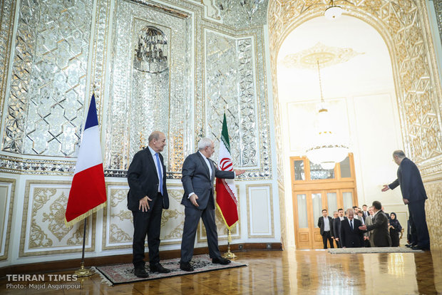 Iran's Zarif meets French counterpart in Tehran