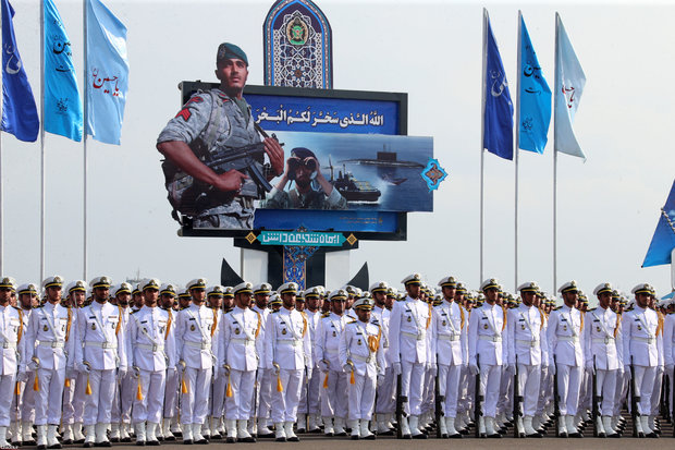 Leader attends graduation ceremony of Army cadets