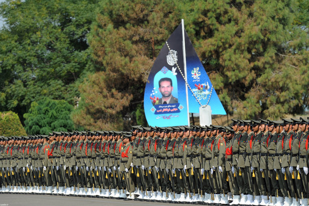 Leader attends graduation ceremony of Army cadets