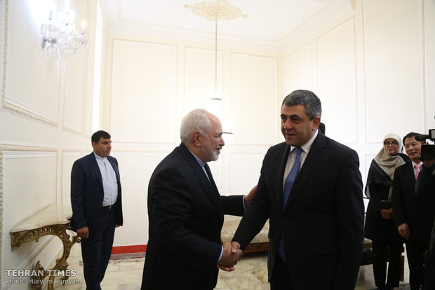 Zarif meets UNWTO Secretary General, German senior politician