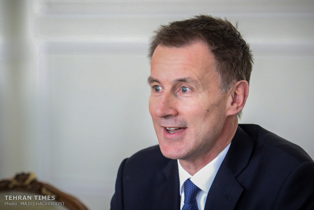 Zarif, Hunt meet in Tehran