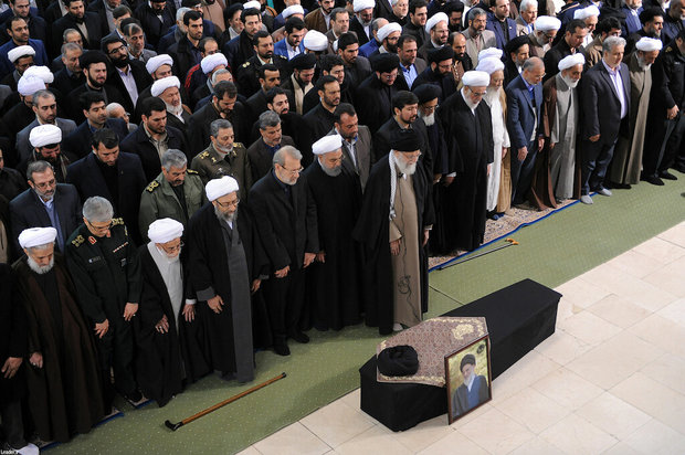 People, officials attend funeral service for Ayatollah Shahroudi