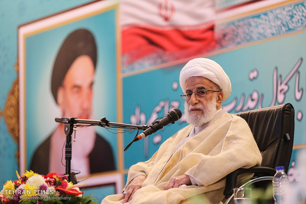 Iran marks anniversary of Imam Khomeini’s return from exile