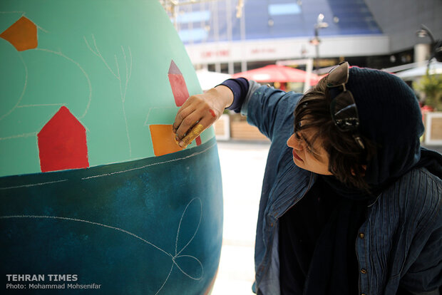 Tehran hosting colored-egg festival