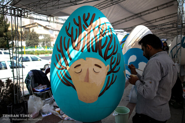 Tehran hosting colored-egg festival