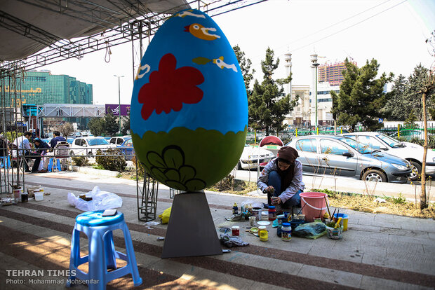 Tehran hosting colored-egg festival