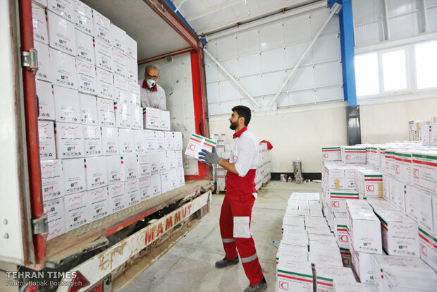 The Iranian Red Crescent Society's aid to flood victims