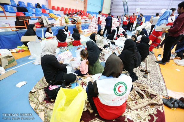 The Iranian Red Crescent Society's aid to flood victims