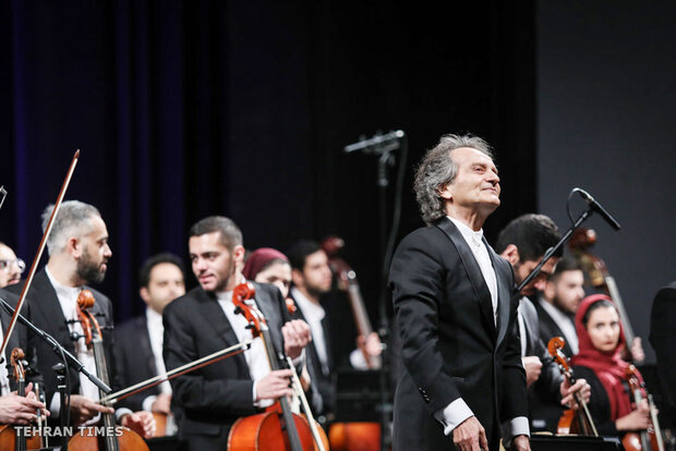 Tehran Symphony Orchestra performs at Fajr Music Festival
