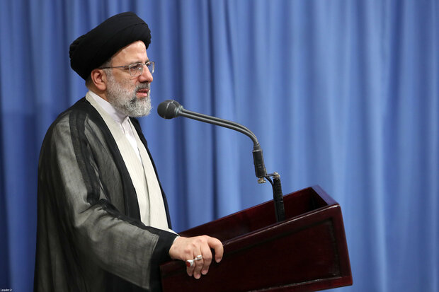 Judiciary personnel meet Ayatollah Khamenei