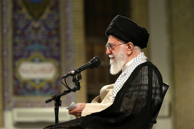 Judiciary personnel meet Ayatollah Khamenei