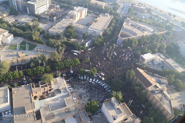 Funeral procession for martyrs Soleimani, al-Muhandis in Ahvaz