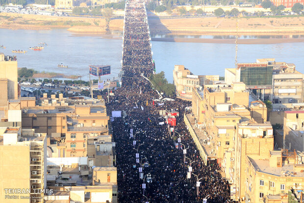 Funeral procession for martyrs Soleimani, al-Muhandis in Ahvaz