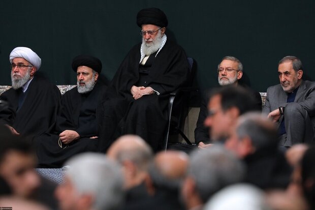 Leader attends martyrdom anniversary of Hazrat Fatemeh (PBUH)