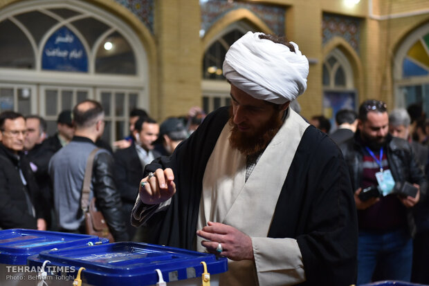 Iranians vote to elect new parliament amid tough U.S. sanctions 