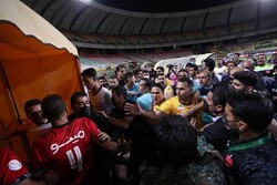 بازی تیم فوتبال سپاهان اصفهان و پرسپولیس