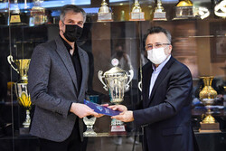 Gholamreza Momeni Moghaddam