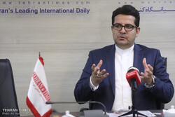 Iranian envoy to Baku sits with Tehran Times