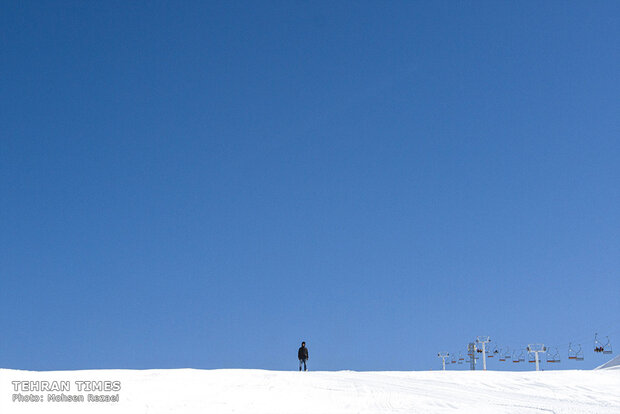 Tochal ski resort provides services