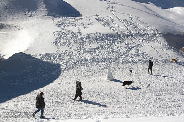 Tochal ski resort provides services