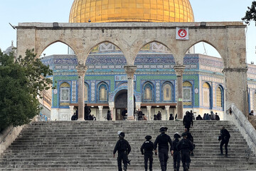 Israeli forces attack worshippers in Al-Aqsa Mosque raid