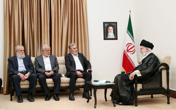 Leader of the Islamic Revolution Ayatollah Seyed Ali Khamenei met on Wednesday with Ziyad Nakhala, the secretary-general of the Palestinian Islamic Jihad Movement.