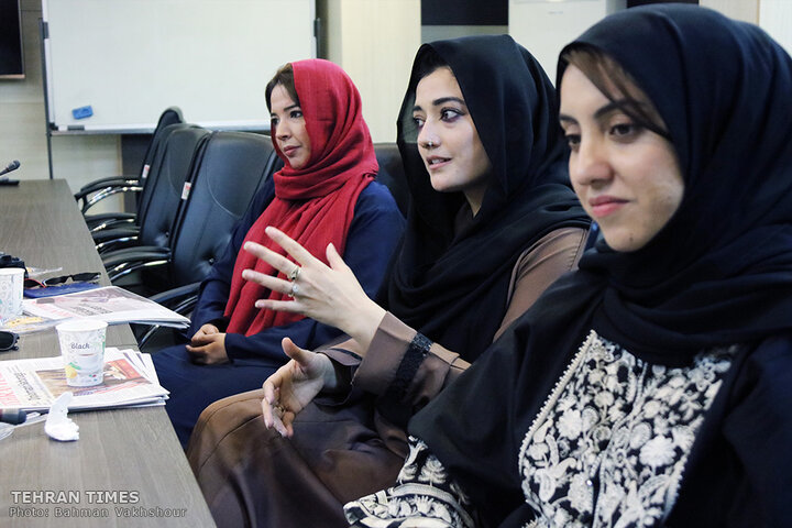 Pakistani journalists visit the Tehran Times