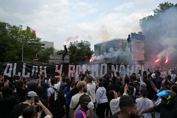 Shooting at chronic wound