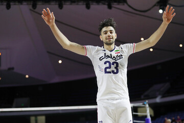 تیم ملی والیبال ایران - بردیا سعادت