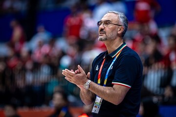 بسکتبال - هاکان دمیر