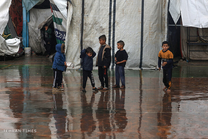 Harsh weather adds to hardships for Palestinians displaced by war