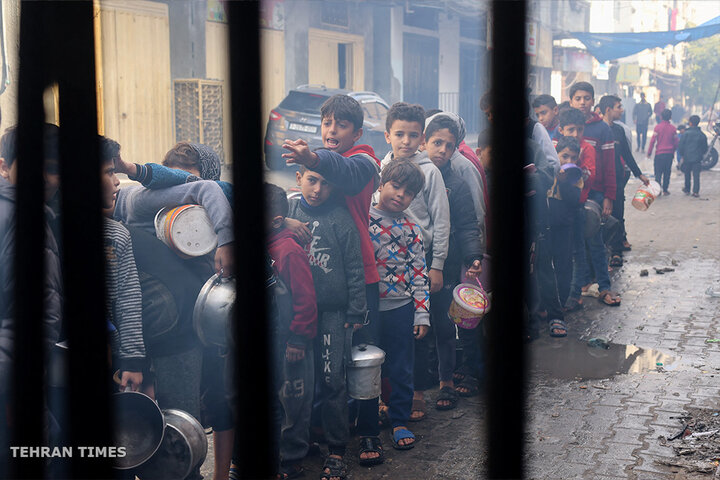 Diseases spread in Gaza amid health system collapse, Israeli strikes