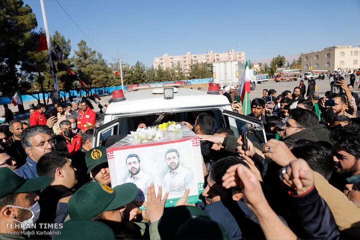 Farewell ceremony and burial for Kerman martyrs